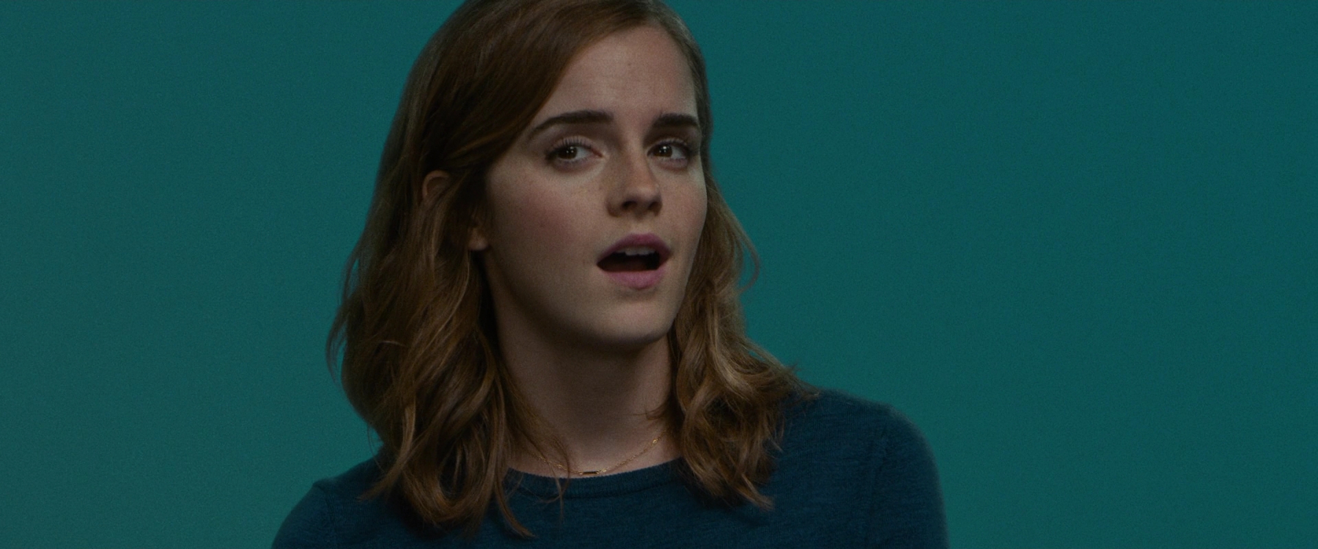 EmmaWatsonFan-dot-nl_TheCircle3400.jpg