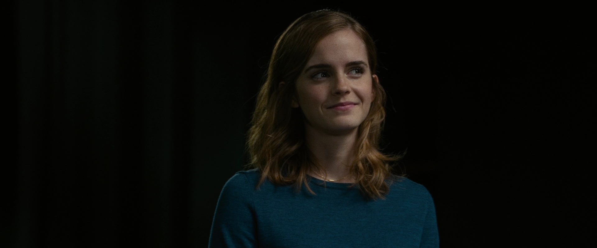 EmmaWatsonFan-dot-nl_TheCircle3452.jpg