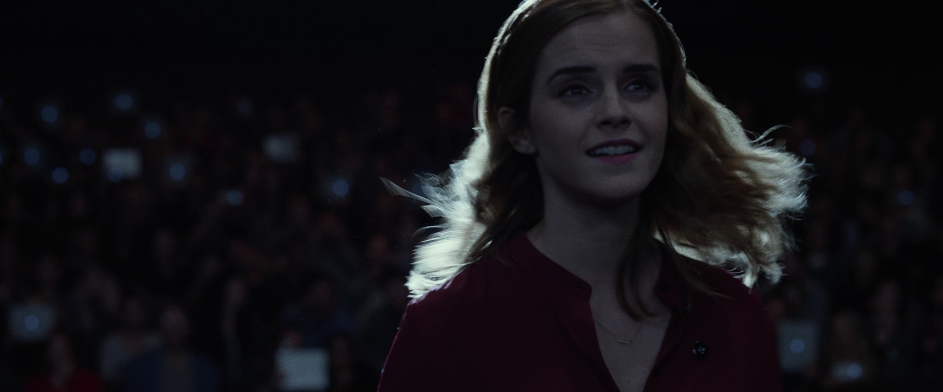 EmmaWatsonFan-dot-nl_TheCircle4581.jpg