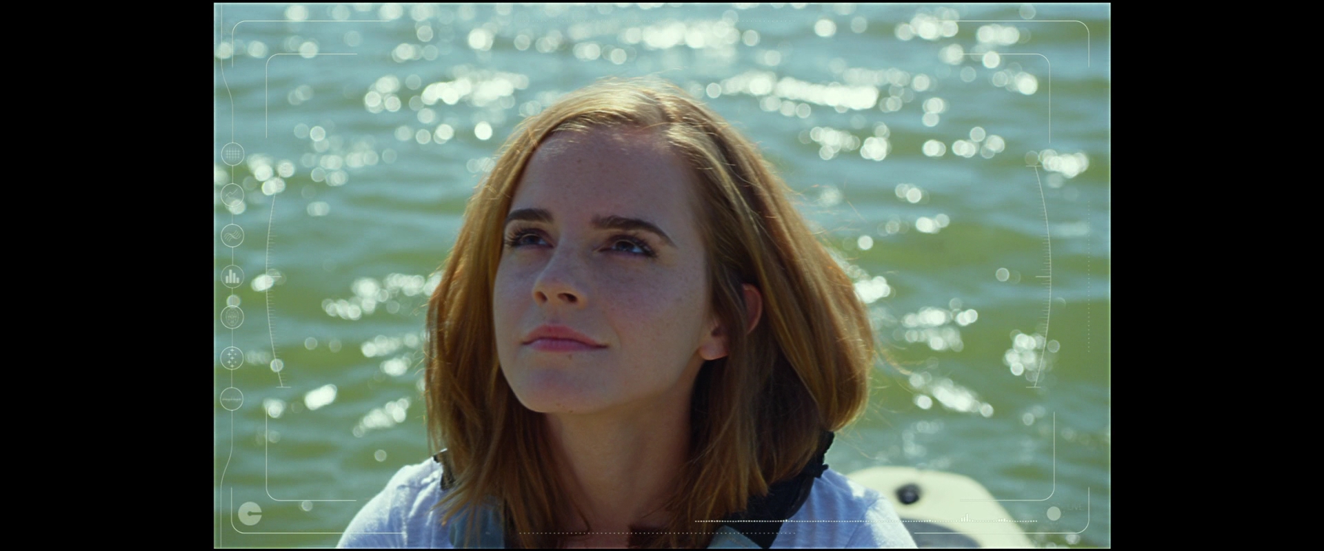 EmmaWatsonFan-dot-nl_TheCircle5875.jpg