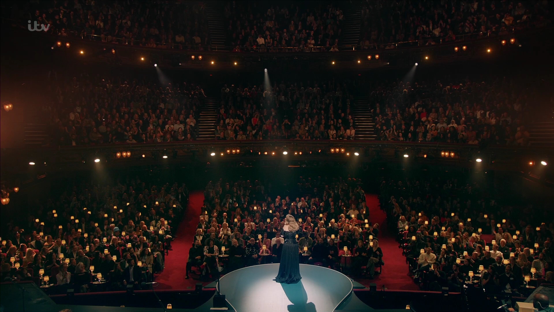 EmmaWatsonFan-dot-nl_AnAudiencewithAdele0659.jpg EmmaWatsonFan-dot-nl_AnAudiencewithAdele0659.jpg