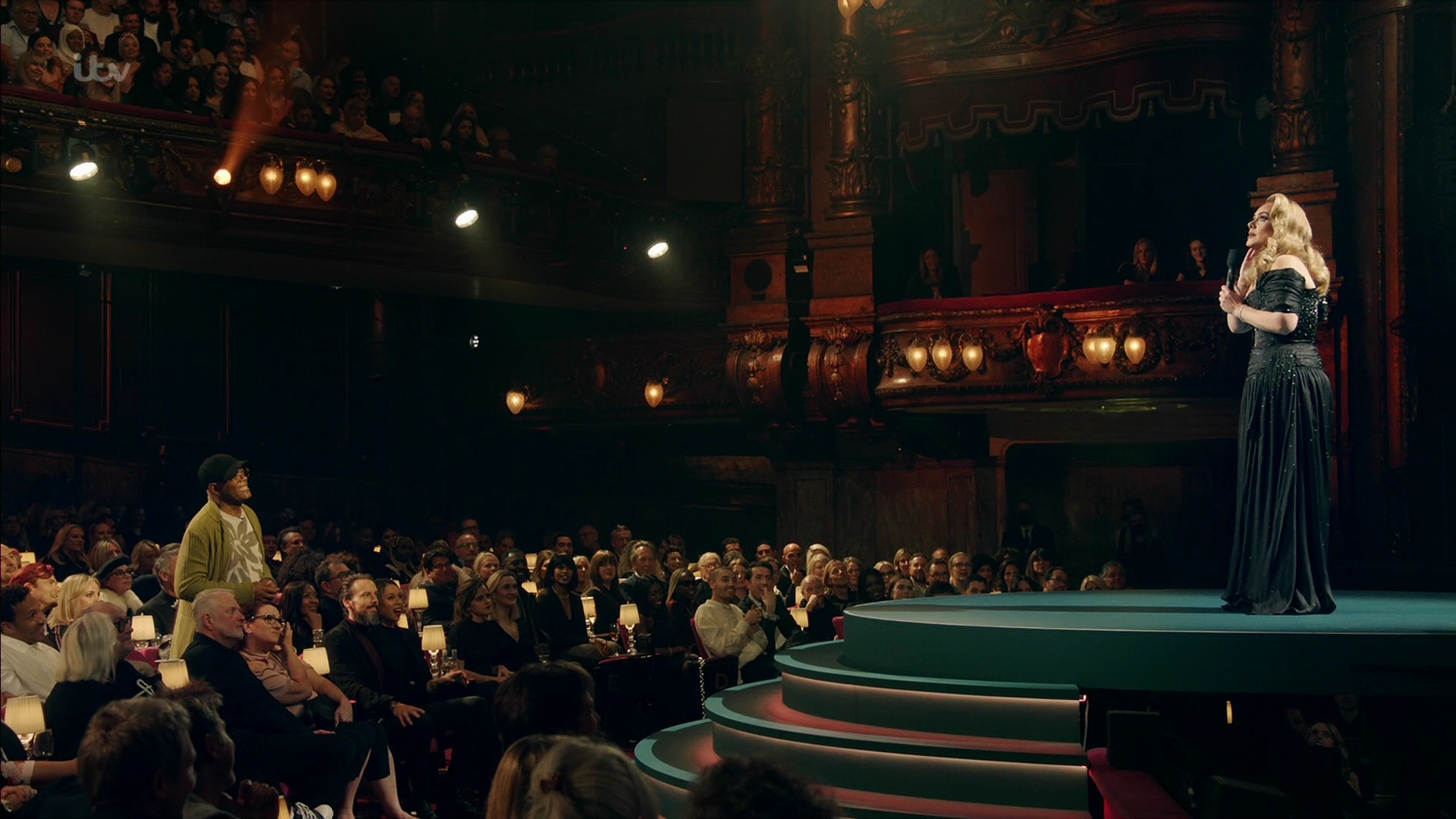 EmmaWatsonFan-dot-nl_AnAudiencewithAdele0826.jpg EmmaWatsonFan-dot-nl_AnAudiencewithAdele0826.jpg