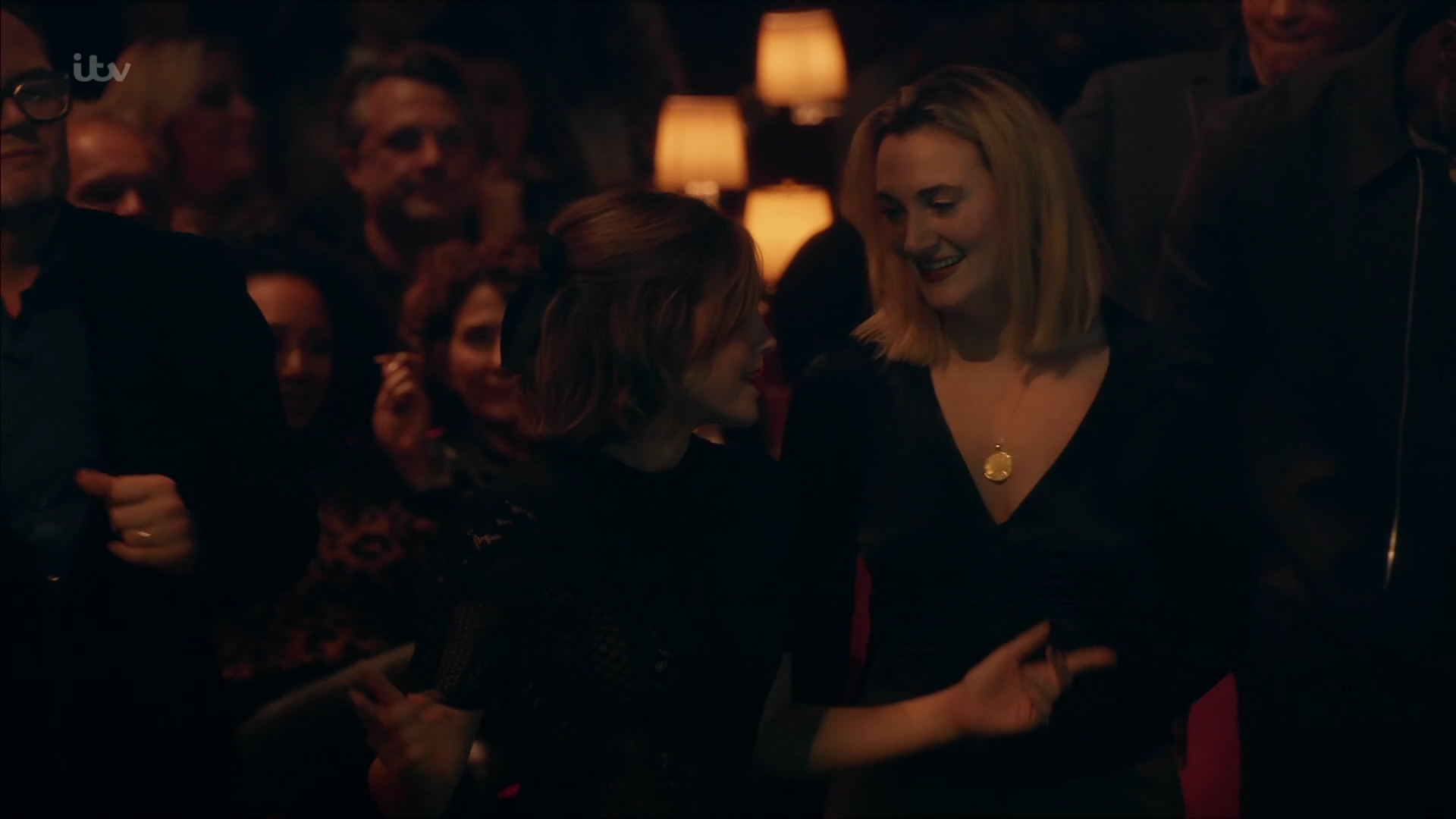 EmmaWatsonFan-dot-nl_AnAudiencewithAdele0919.jpg EmmaWatsonFan-dot-nl_AnAudiencewithAdele0919.jpg