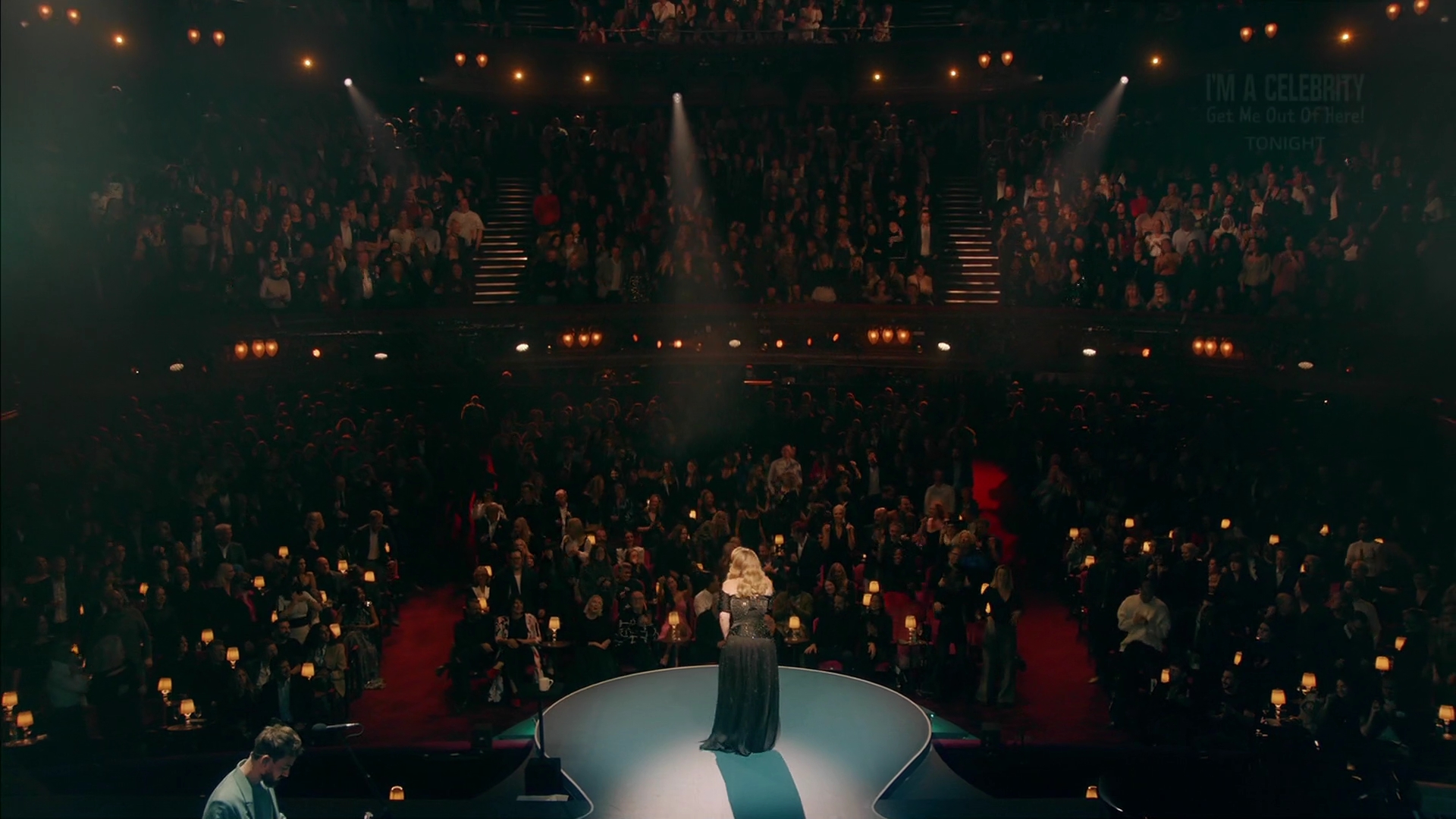 EmmaWatsonFan-dot-nl_AnAudiencewithAdele0928.jpg EmmaWatsonFan-dot-nl_AnAudiencewithAdele0928.jpg