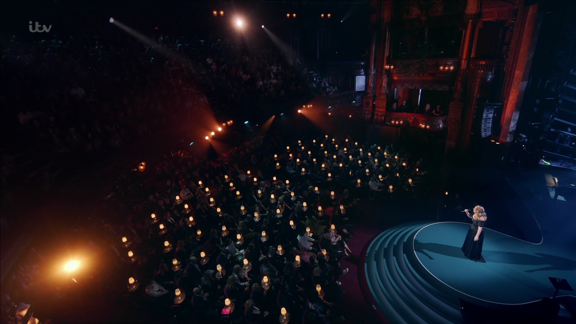 EmmaWatsonFan-dot-nl_AnAudiencewithAdele1261.jpg EmmaWatsonFan-dot-nl_AnAudiencewithAdele1261.jpg