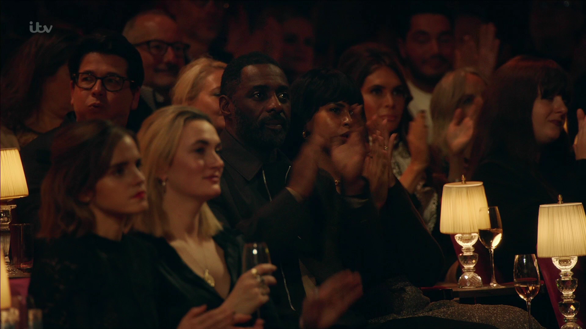 EmmaWatsonFan-dot-nl_AnAudiencewithAdele1914.jpg EmmaWatsonFan-dot-nl_AnAudiencewithAdele1914.jpg