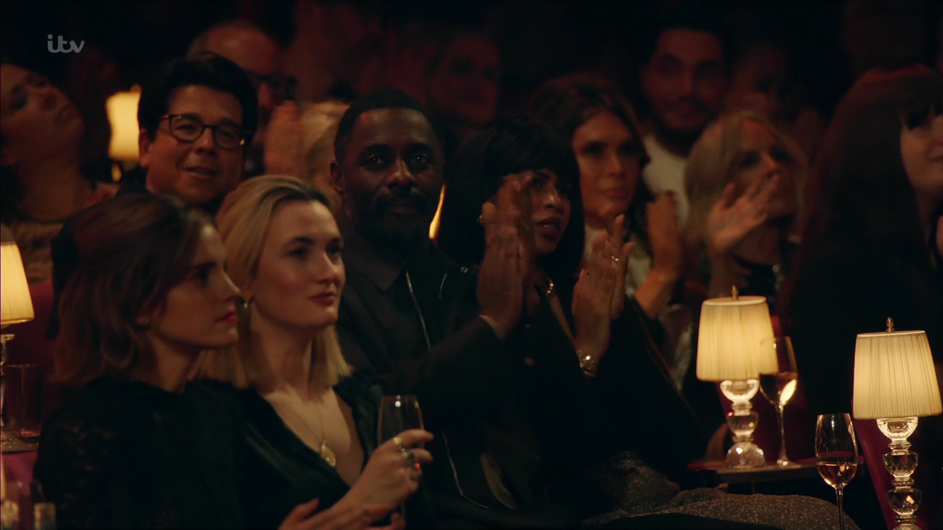 EmmaWatsonFan-dot-nl_AnAudiencewithAdele1915.jpg EmmaWatsonFan-dot-nl_AnAudiencewithAdele1915.jpg