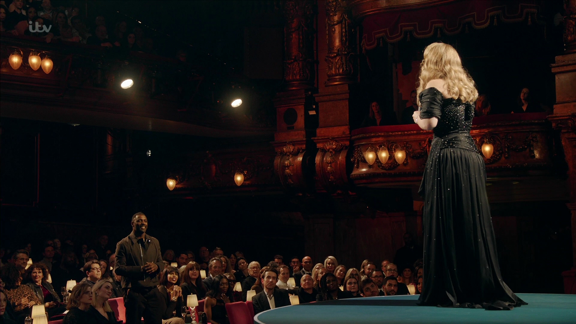 EmmaWatsonFan-dot-nl_AnAudiencewithAdele1994.jpg EmmaWatsonFan-dot-nl_AnAudiencewithAdele1994.jpg