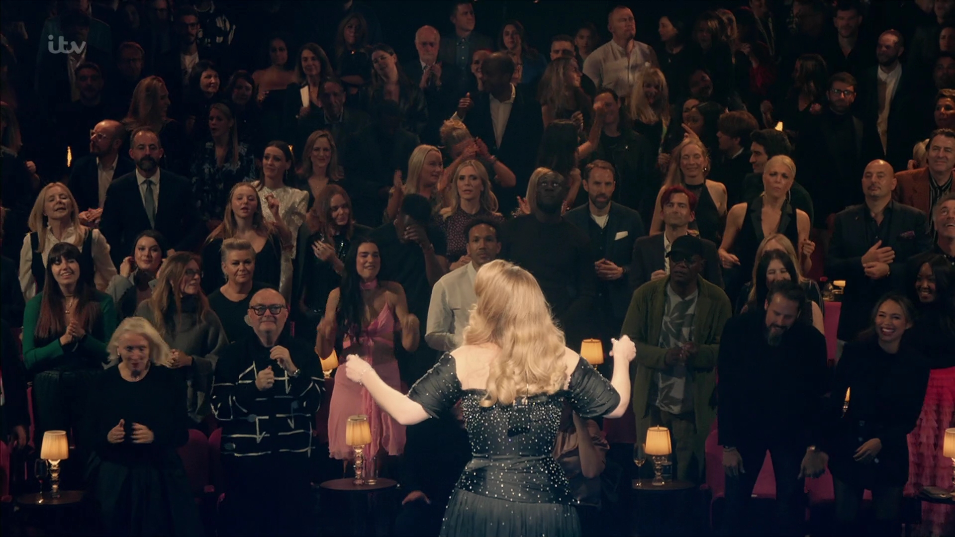 EmmaWatsonFan-dot-nl_AnAudiencewithAdele2213.jpg EmmaWatsonFan-dot-nl_AnAudiencewithAdele2213.jpg