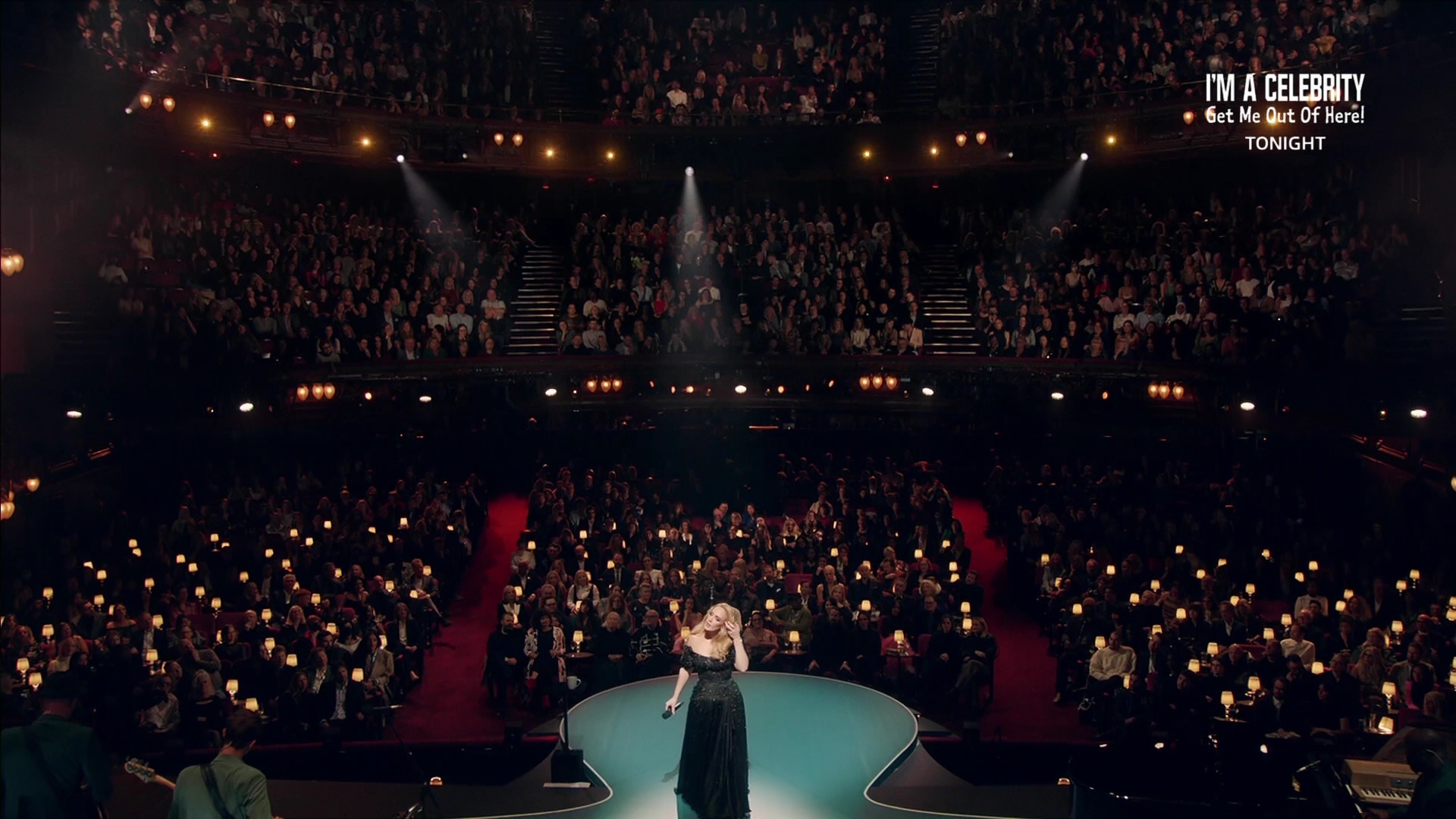 EmmaWatsonFan-dot-nl_AnAudiencewithAdele2404.jpg EmmaWatsonFan-dot-nl_AnAudiencewithAdele2404.jpg