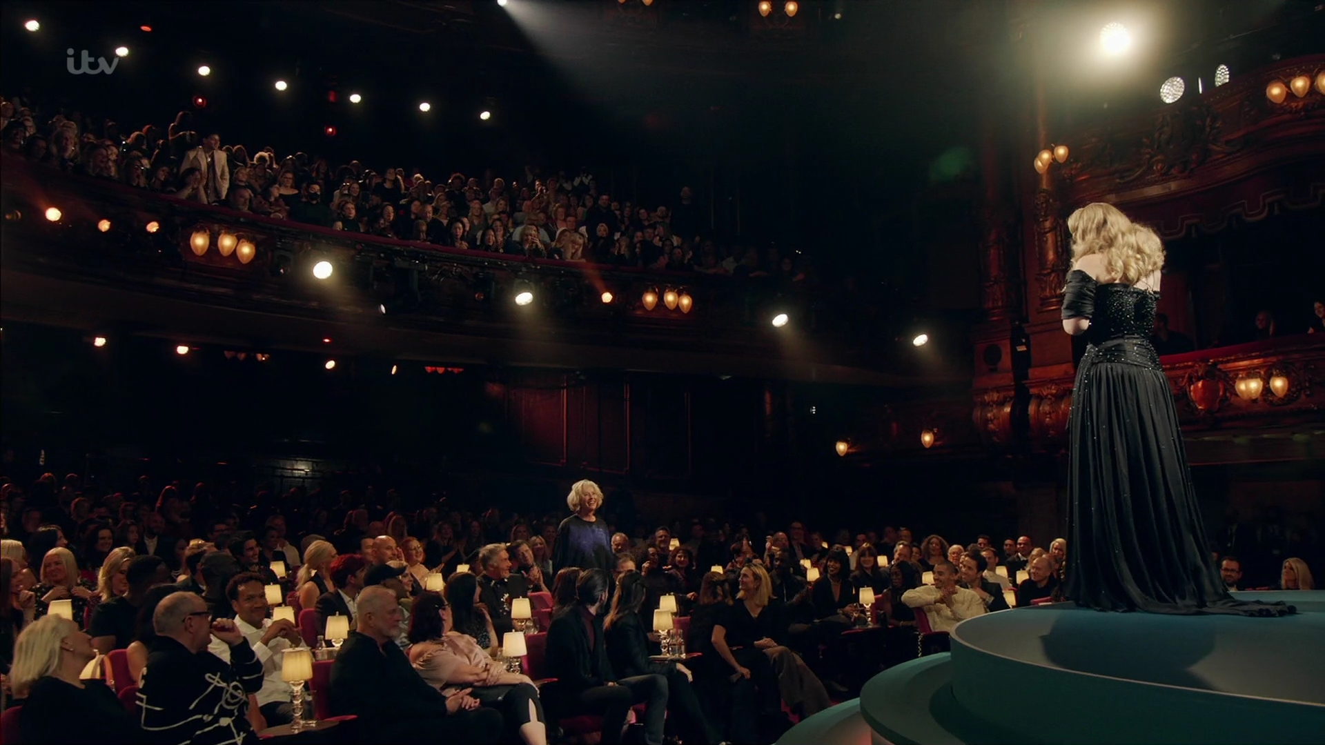 EmmaWatsonFan-dot-nl_AnAudiencewithAdele2772.jpg EmmaWatsonFan-dot-nl_AnAudiencewithAdele2772.jpg