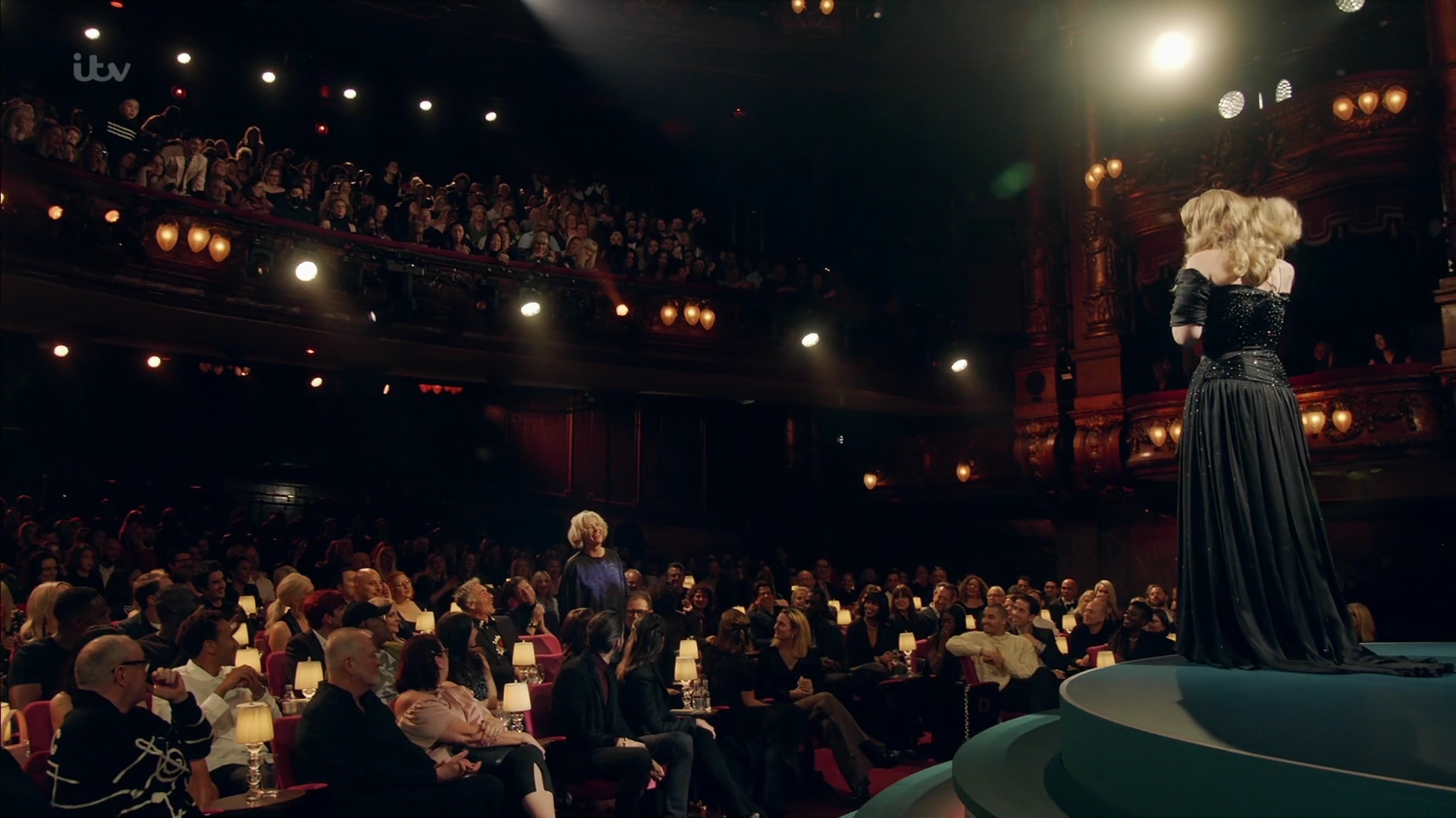 EmmaWatsonFan-dot-nl_AnAudiencewithAdele2773.jpg EmmaWatsonFan-dot-nl_AnAudiencewithAdele2773.jpg