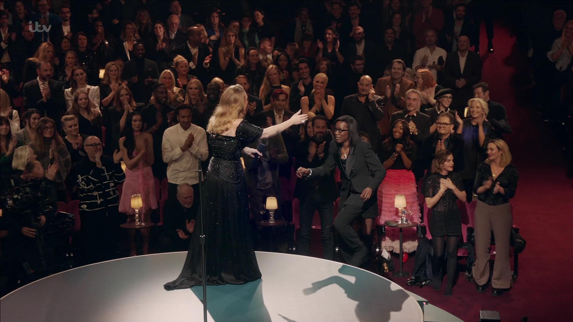 EmmaWatsonFan-dot-nl_AnAudiencewithAdele2868.jpg EmmaWatsonFan-dot-nl_AnAudiencewithAdele2868.jpg