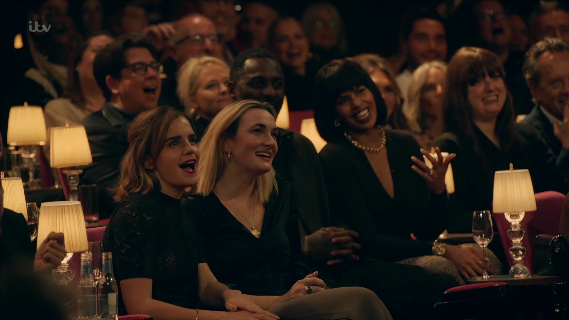 EmmaWatsonFan-dot-nl_AnAudiencewithAdele3003.jpg EmmaWatsonFan-dot-nl_AnAudiencewithAdele3003.jpg