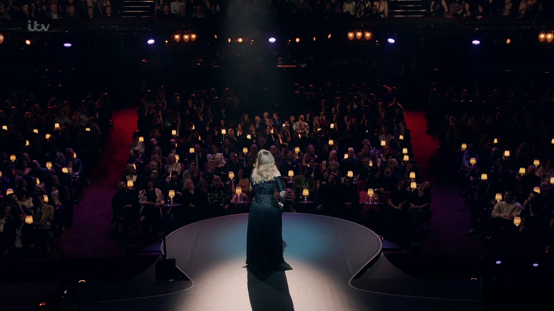 EmmaWatsonFan-dot-nl_AnAudiencewithAdele3640.jpg EmmaWatsonFan-dot-nl_AnAudiencewithAdele3640.jpg