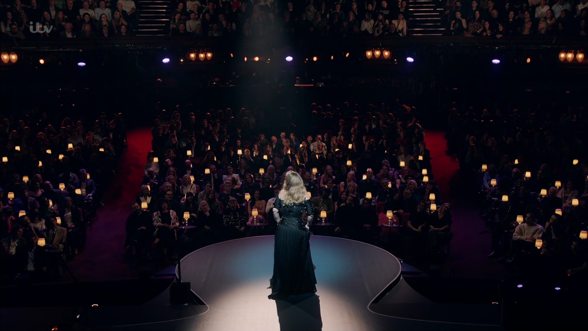 EmmaWatsonFan-dot-nl_AnAudiencewithAdele3641.jpg EmmaWatsonFan-dot-nl_AnAudiencewithAdele3641.jpg