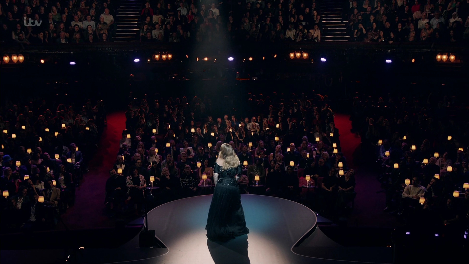 EmmaWatsonFan-dot-nl_AnAudiencewithAdele3642.jpg EmmaWatsonFan-dot-nl_AnAudiencewithAdele3642.jpg