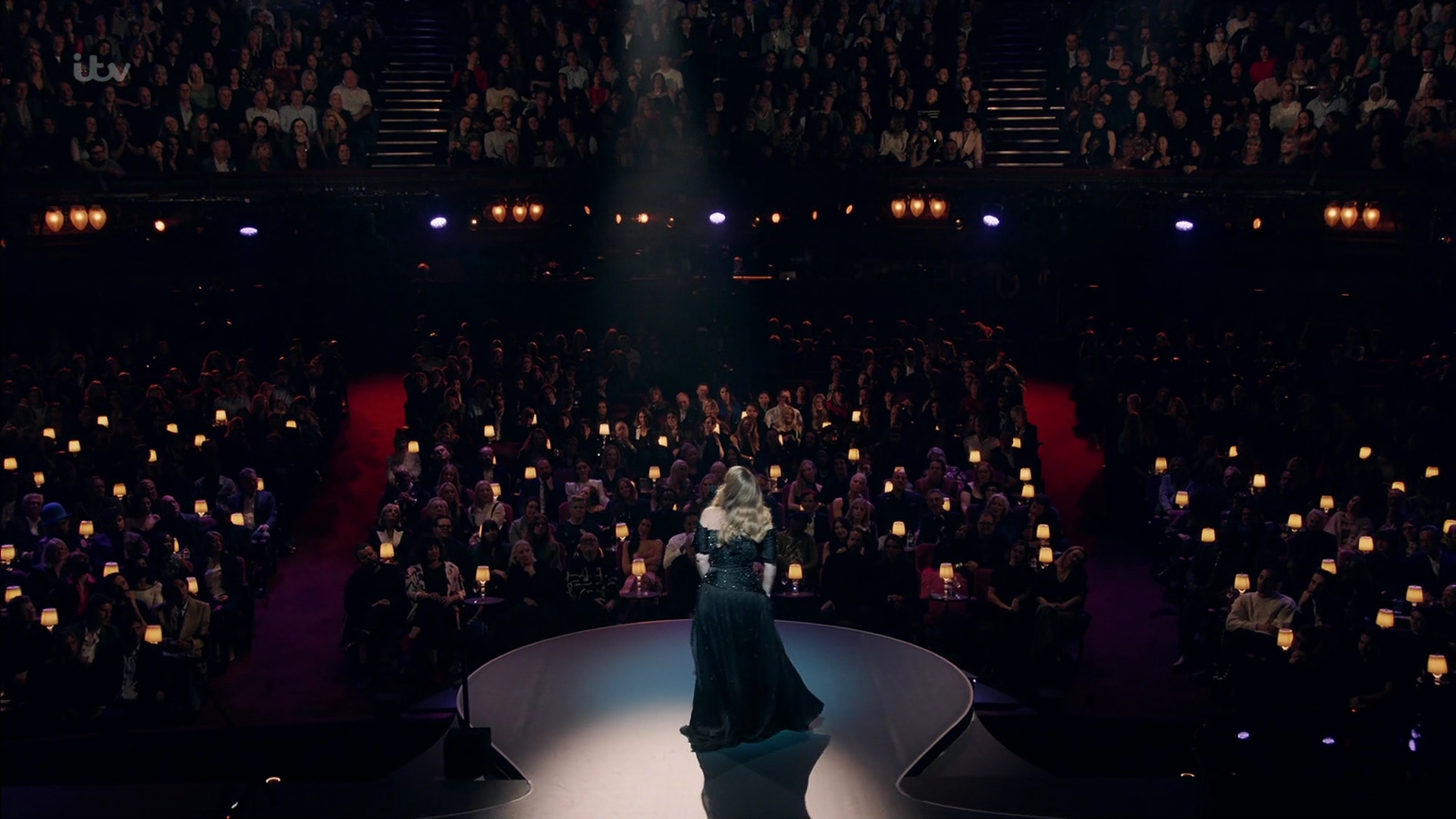 EmmaWatsonFan-dot-nl_AnAudiencewithAdele3643.jpg EmmaWatsonFan-dot-nl_AnAudiencewithAdele3643.jpg