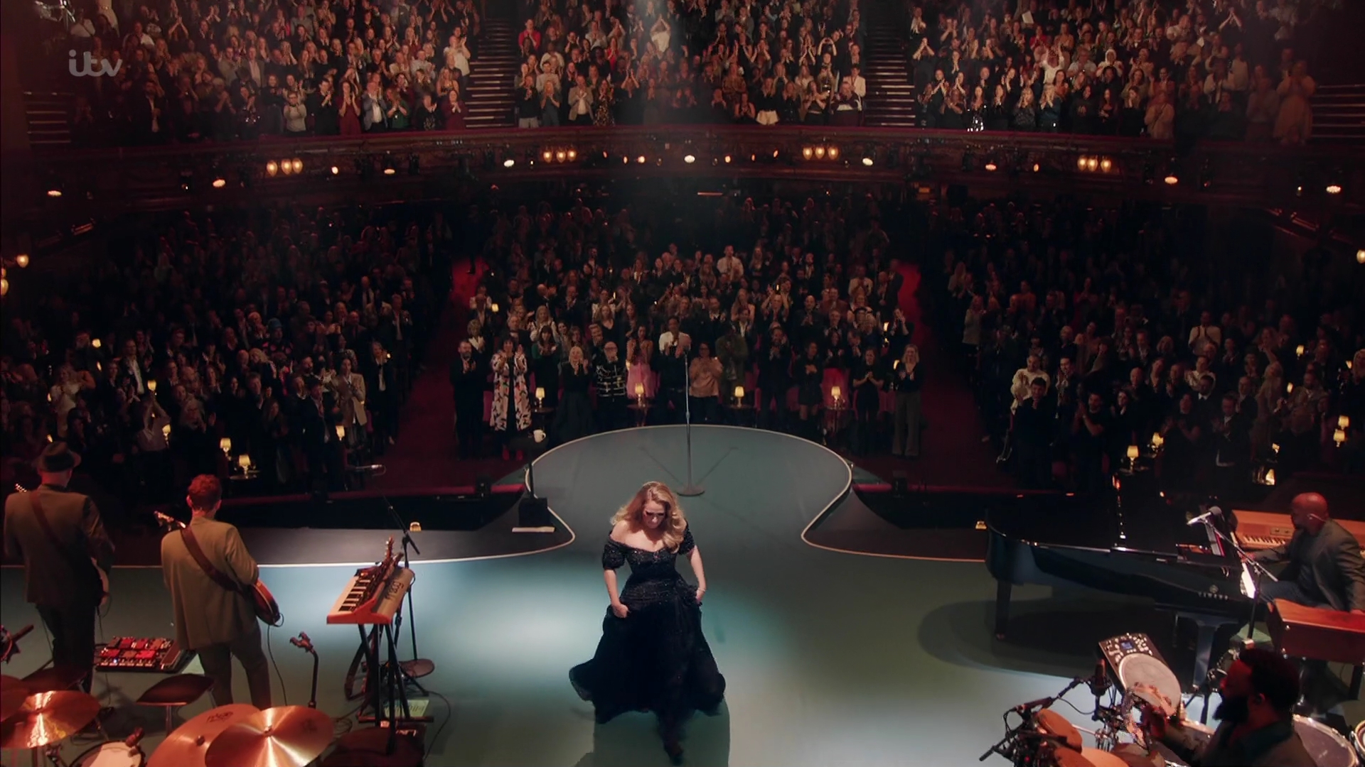 EmmaWatsonFan-dot-nl_AnAudiencewithAdele4045.jpg EmmaWatsonFan-dot-nl_AnAudiencewithAdele4045.jpg