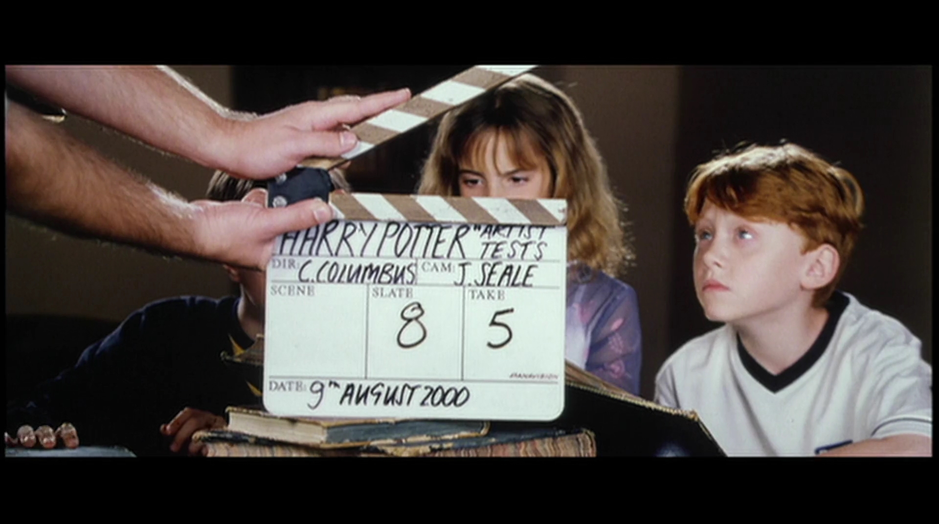 EmmaWatsonFan-dot-nl_HarryPotter-ReturnToHogwarts0576.jpg EmmaWatsonFan-dot-nl_HarryPotter-ReturnToHogwarts0576.jpg