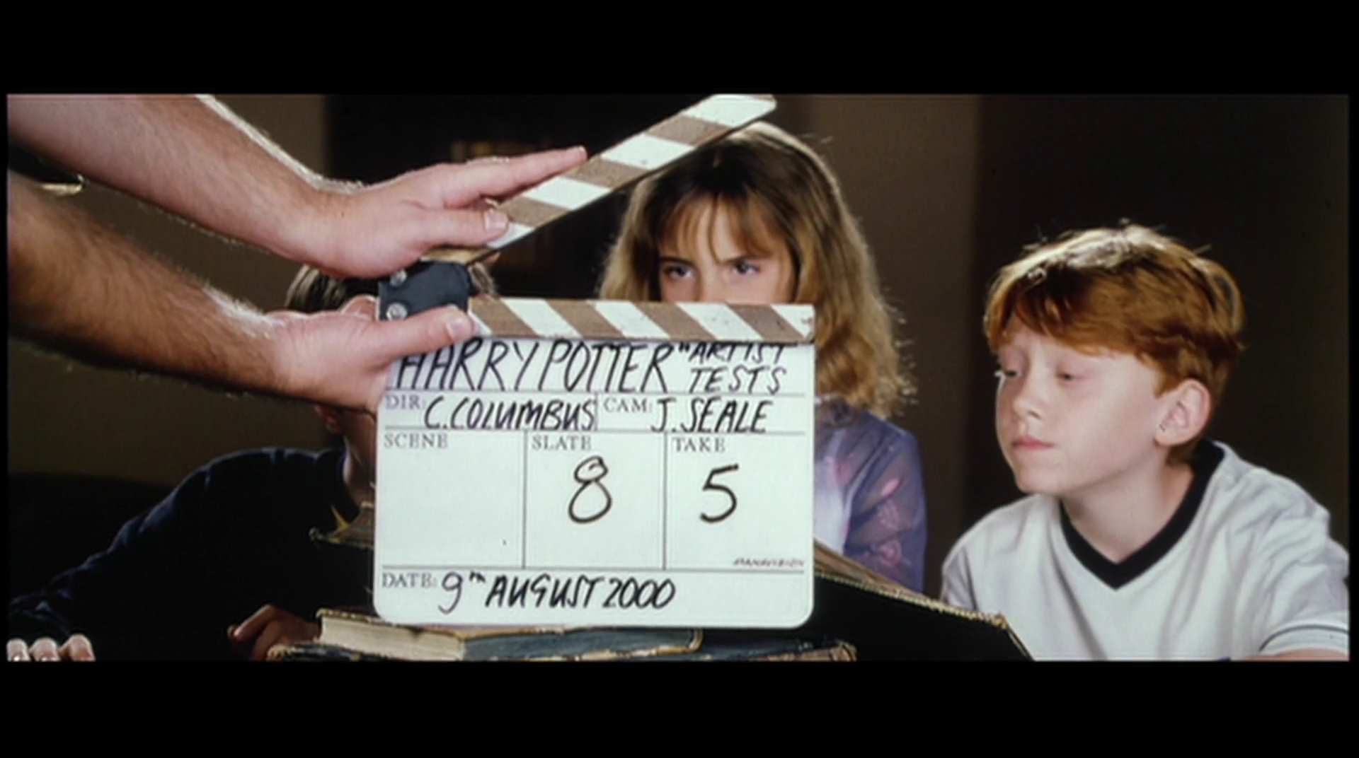 EmmaWatsonFan-dot-nl_HarryPotter-ReturnToHogwarts0577.jpg