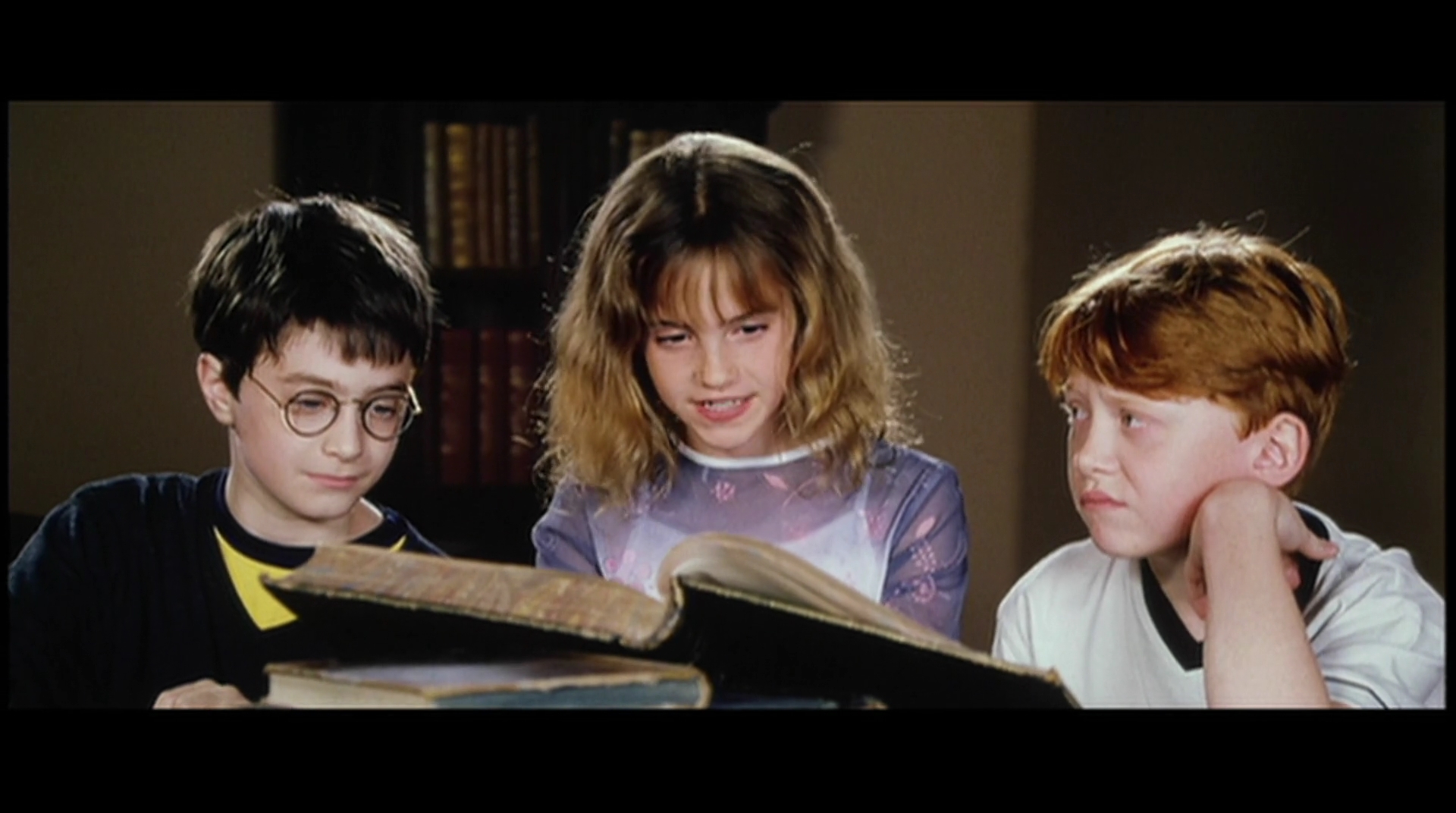 EmmaWatsonFan-dot-nl_HarryPotter-ReturnToHogwarts0602.jpg EmmaWatsonFan-dot-nl_HarryPotter-ReturnToHogwarts0602.jpg