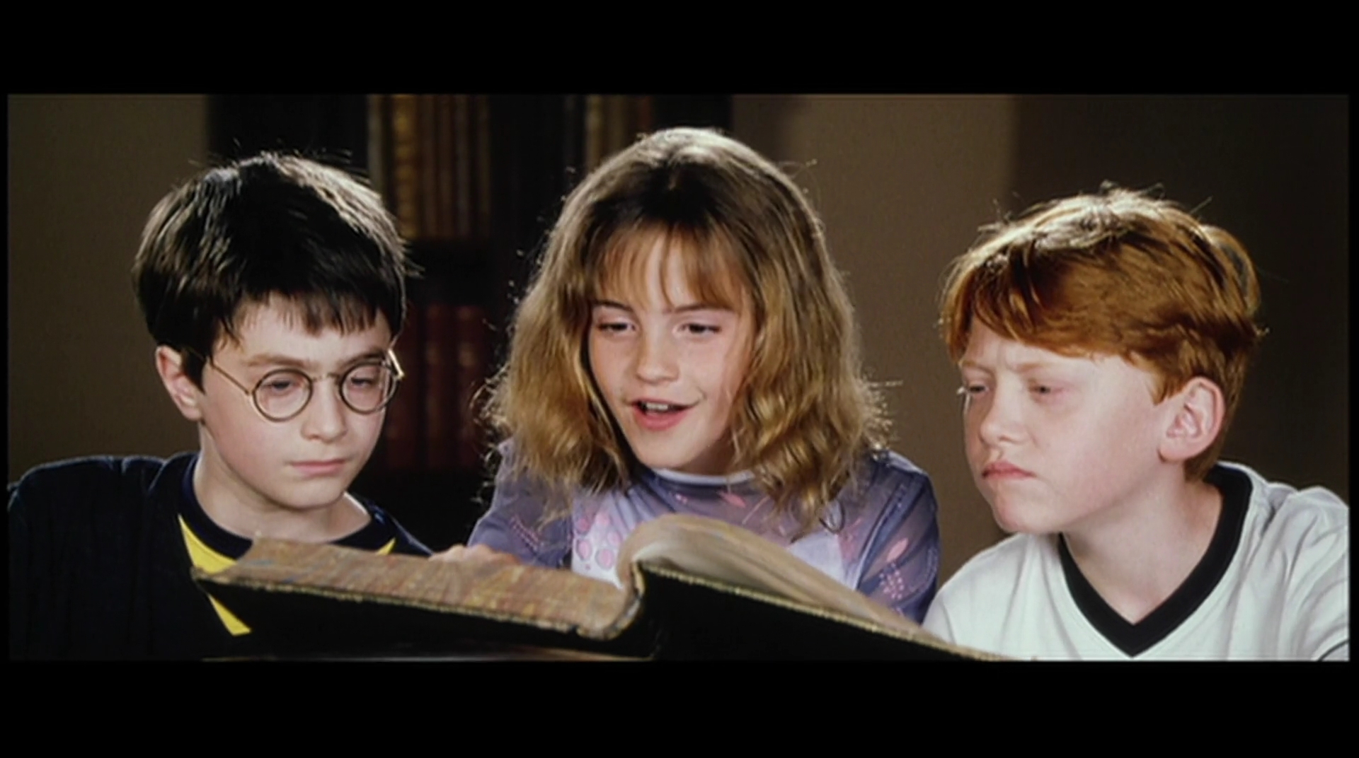 EmmaWatsonFan-dot-nl_HarryPotter-ReturnToHogwarts0612.jpg