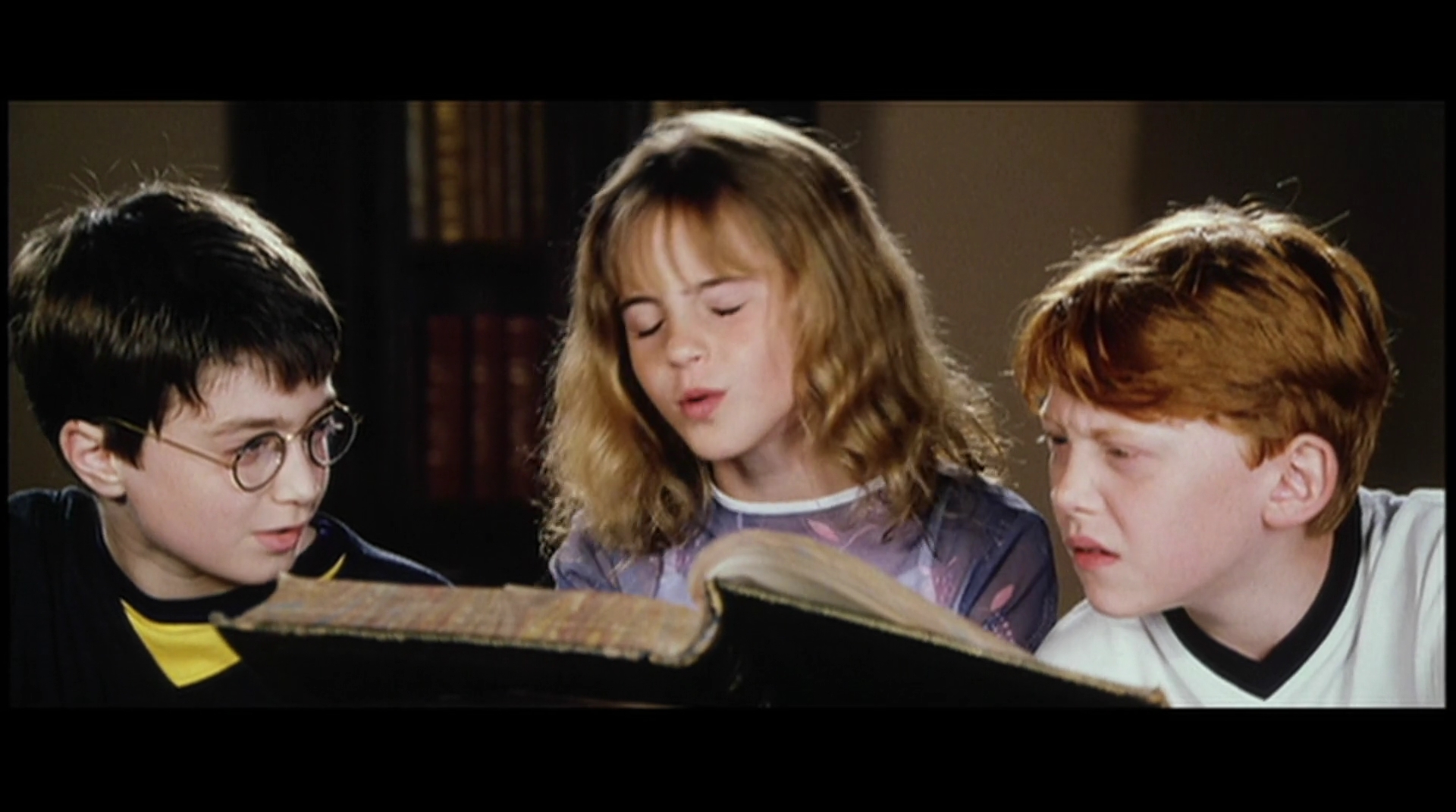 EmmaWatsonFan-dot-nl_HarryPotter-ReturnToHogwarts0616.jpg