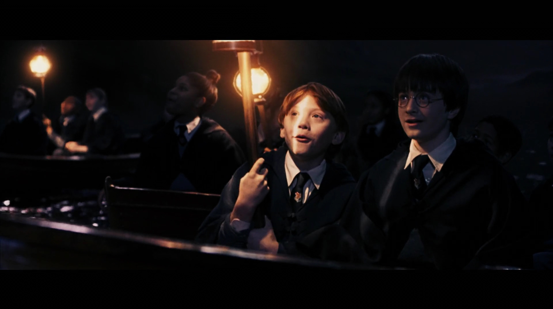 EmmaWatsonFan-dot-nl_HarryPotter-ReturnToHogwarts0794.jpg EmmaWatsonFan-dot-nl_HarryPotter-ReturnToHogwarts0794.jpg