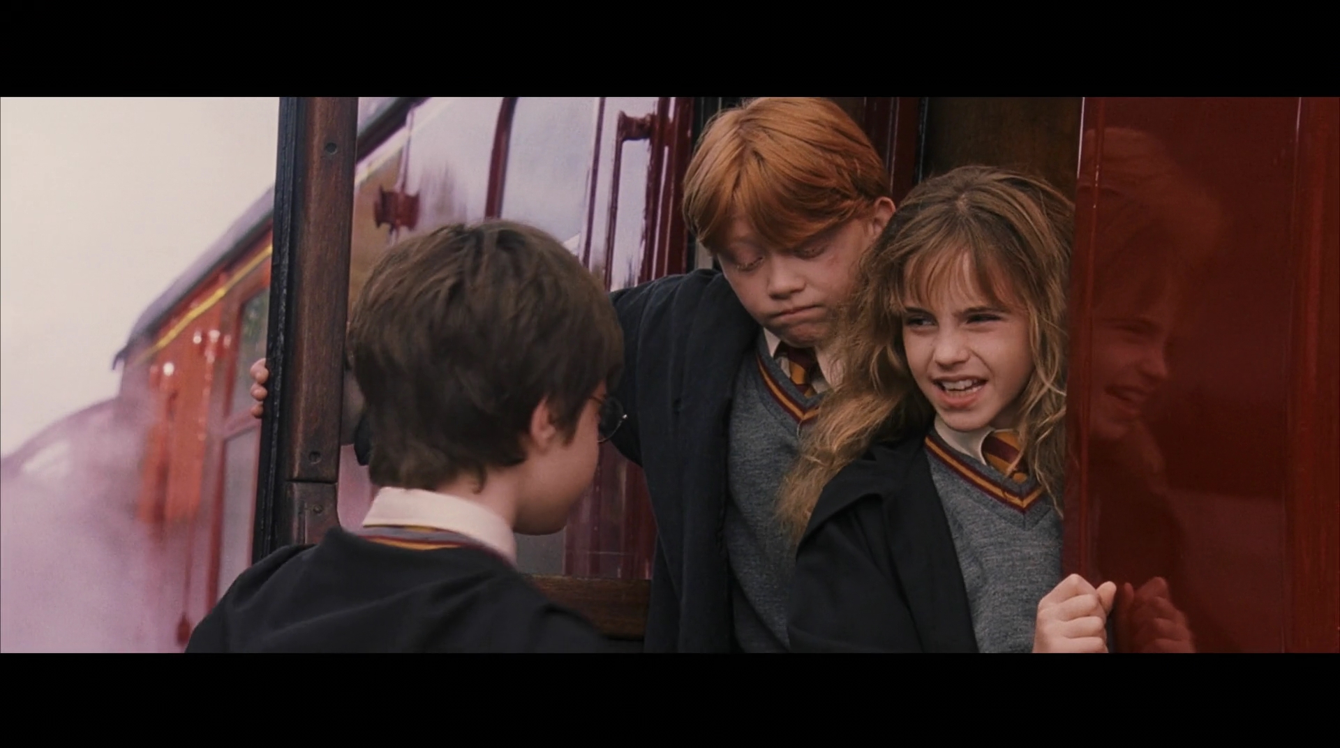 EmmaWatsonFan-dot-nl_HarryPotter-ReturnToHogwarts1247.jpg