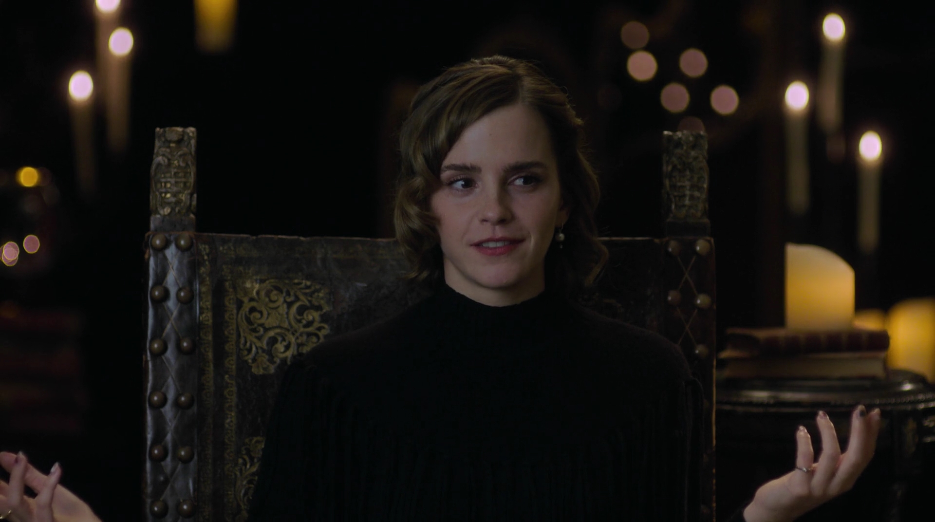 EmmaWatsonFan-dot-nl_HarryPotter-ReturnToHogwarts2390.jpg