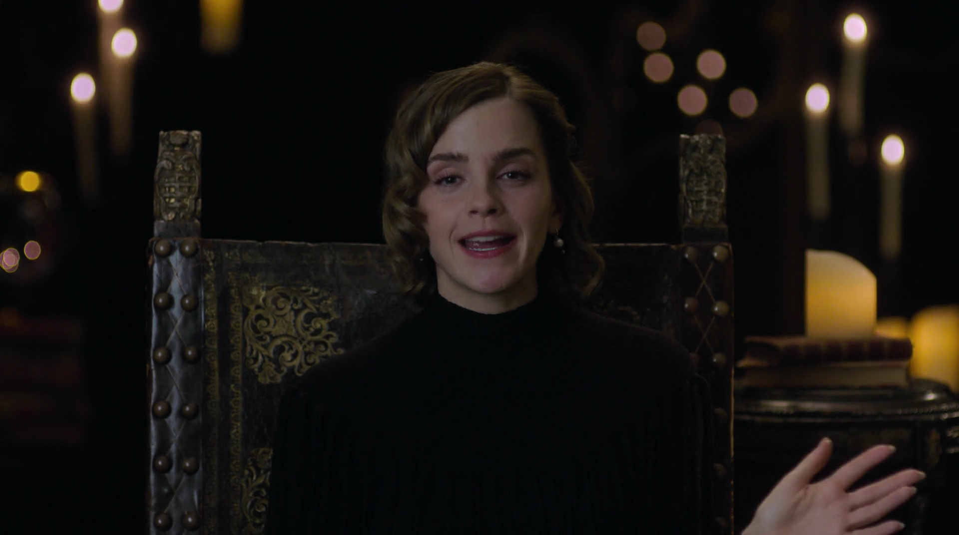 EmmaWatsonFan-dot-nl_HarryPotter-ReturnToHogwarts2392.jpg