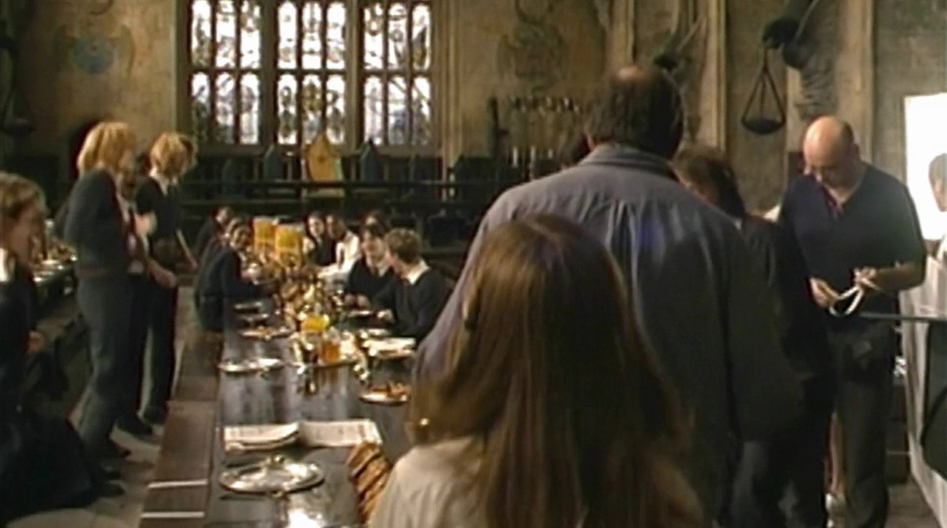 EmmaWatsonFan-dot-nl_HarryPotter-ReturnToHogwarts2417.jpg