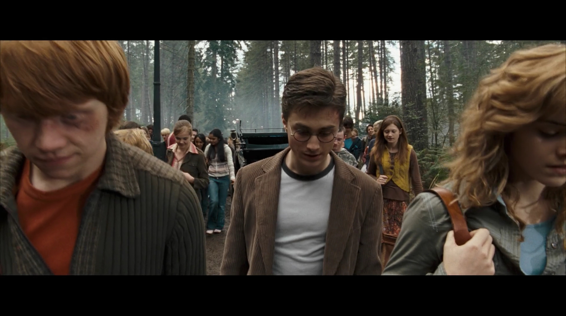 EmmaWatsonFan-dot-nl_HarryPotter-ReturnToHogwarts3842.jpg EmmaWatsonFan-dot-nl_HarryPotter-ReturnToHogwarts3842.jpg