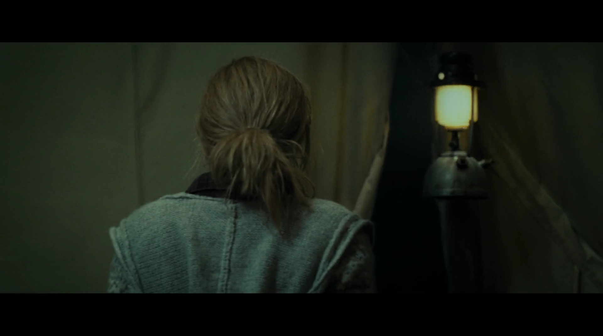 EmmaWatsonFan-dot-nl_HarryPotter-ReturnToHogwarts4944.jpg EmmaWatsonFan-dot-nl_HarryPotter-ReturnToHogwarts4944.jpg