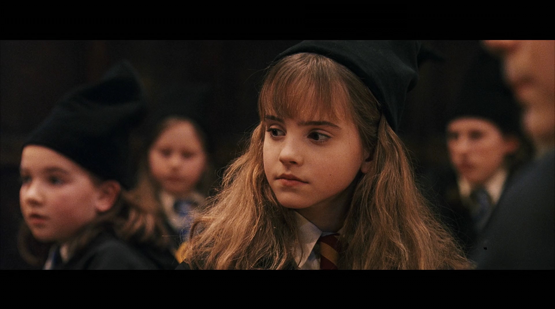 EmmaWatsonFan-dot-nl_HarryPotter-ReturnToHogwarts5116.jpg