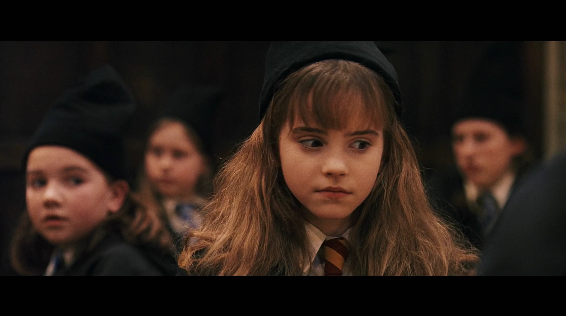 EmmaWatsonFan-dot-nl_HarryPotter-ReturnToHogwarts5117.jpg