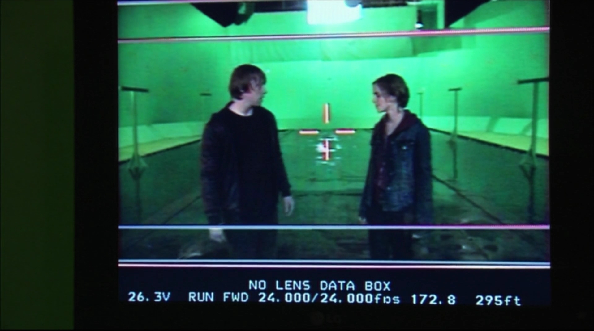 EmmaWatsonFan-dot-nl_HarryPotter-ReturnToHogwarts5190.jpg EmmaWatsonFan-dot-nl_HarryPotter-ReturnToHogwarts5190.jpg