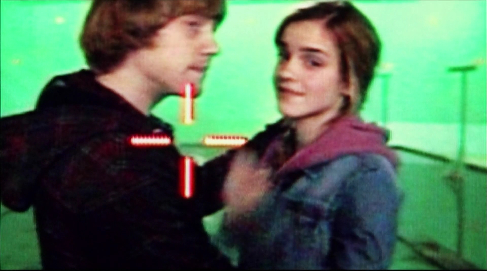 EmmaWatsonFan-dot-nl_HarryPotter-ReturnToHogwarts5209.jpg EmmaWatsonFan-dot-nl_HarryPotter-ReturnToHogwarts5209.jpg