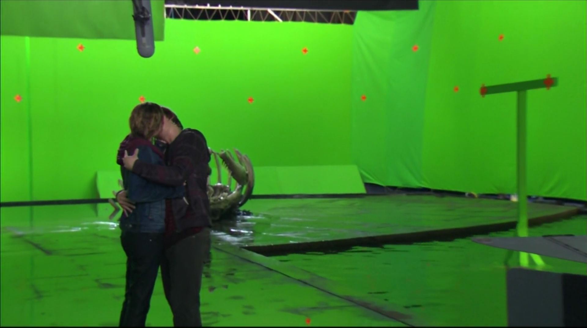 EmmaWatsonFan-dot-nl_HarryPotter-ReturnToHogwarts5219.jpg EmmaWatsonFan-dot-nl_HarryPotter-ReturnToHogwarts5219.jpg