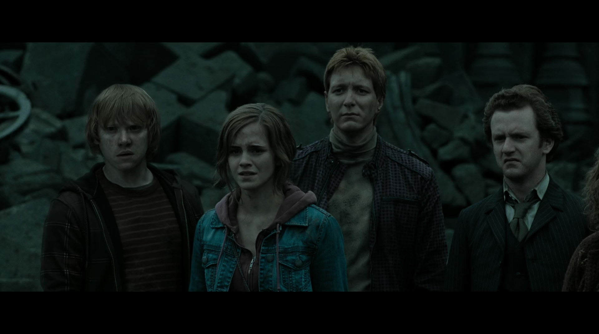 EmmaWatsonFan-dot-nl_HarryPotter-ReturnToHogwarts5372.jpg EmmaWatsonFan-dot-nl_HarryPotter-ReturnToHogwarts5372.jpg