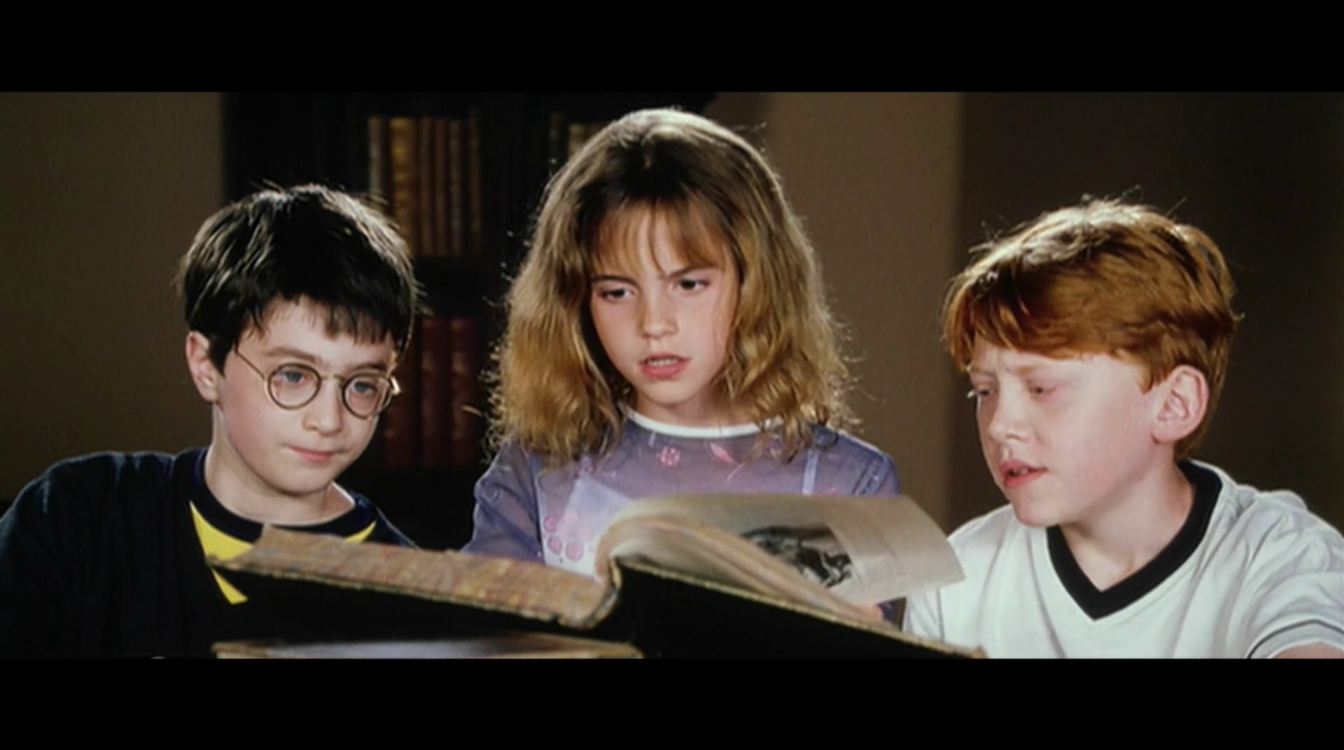 EmmaWatsonFan-dot-nl_HarryPotter-ReturnToHogwarts5613.jpg EmmaWatsonFan-dot-nl_HarryPotter-ReturnToHogwarts5613.jpg
