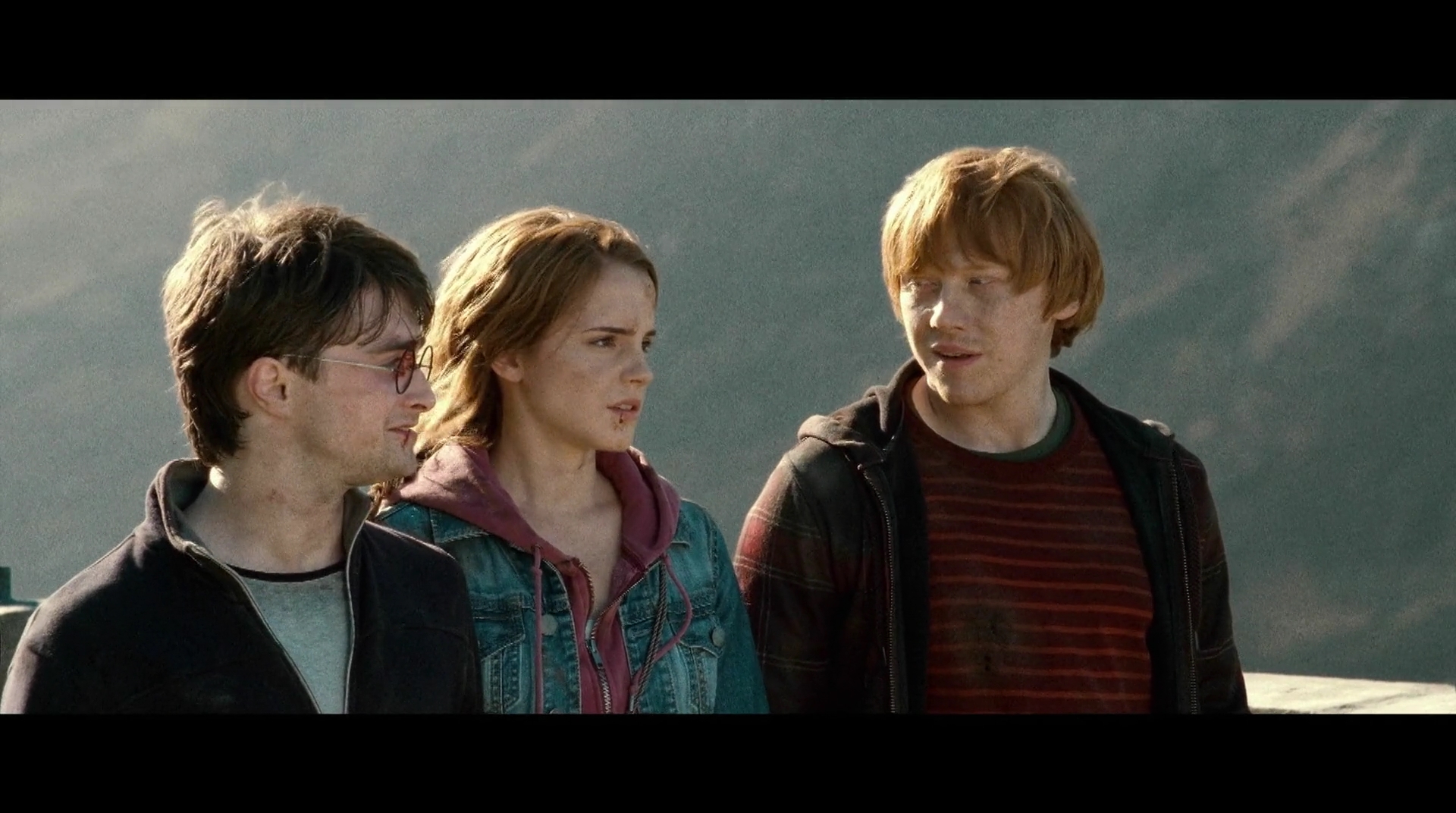 EmmaWatsonFan-dot-nl_HarryPotter-ReturnToHogwarts5616.jpg EmmaWatsonFan-dot-nl_HarryPotter-ReturnToHogwarts5616.jpg