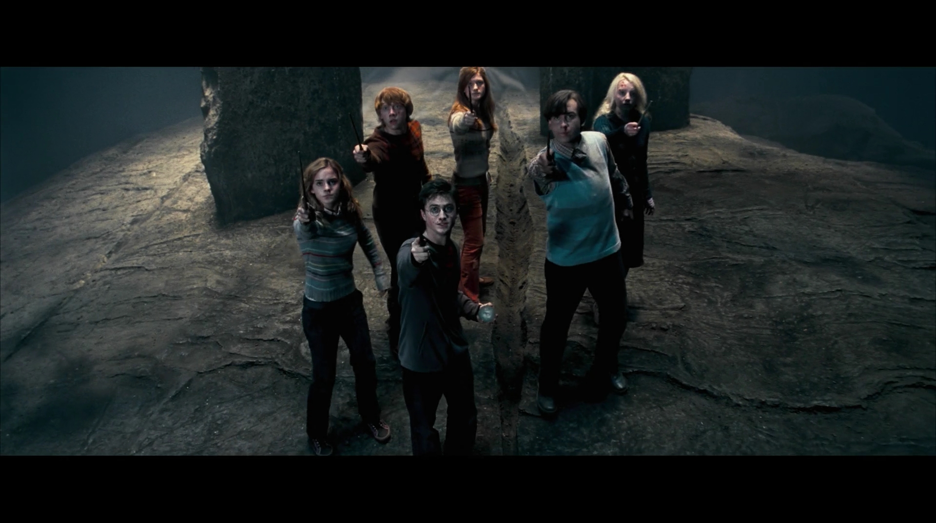 EmmaWatsonFan-dot-nl_HarryPotter-ReturnToHogwarts5890.jpg EmmaWatsonFan-dot-nl_HarryPotter-ReturnToHogwarts5890.jpg