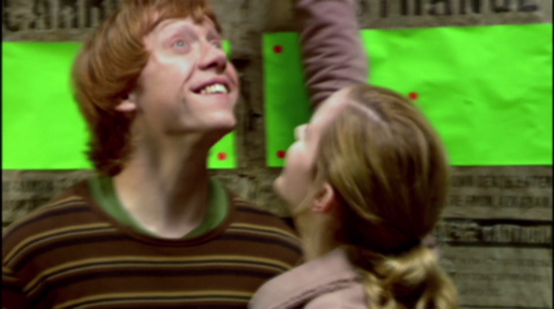 EmmaWatsonFan-dot-nl_HarryPotter-ReturnToHogwarts5999.jpg