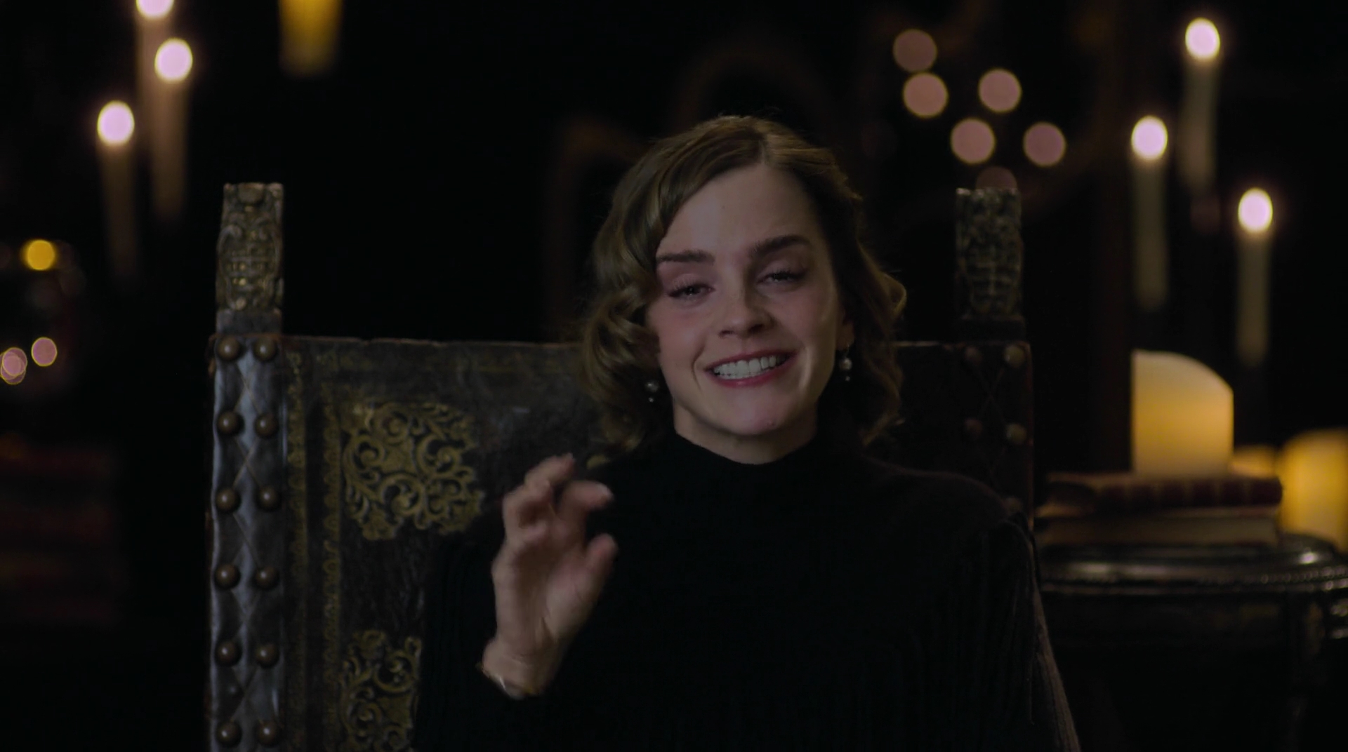 EmmaWatsonFan-dot-nl_HarryPotter-ReturnToHogwarts6016.jpg