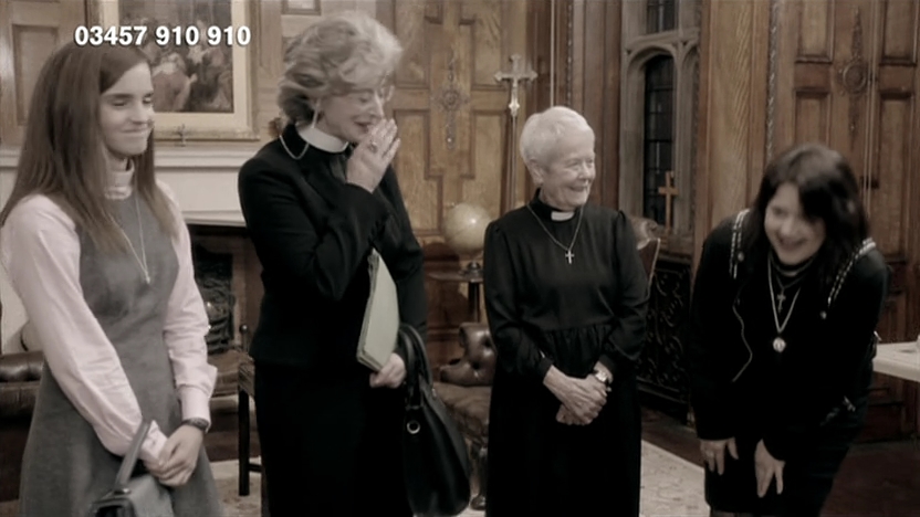 EmmaWatsonFan_dot_nl-TheVicarOfDibley_RedNoseDaySpecial-ComicRelief0128.jpg