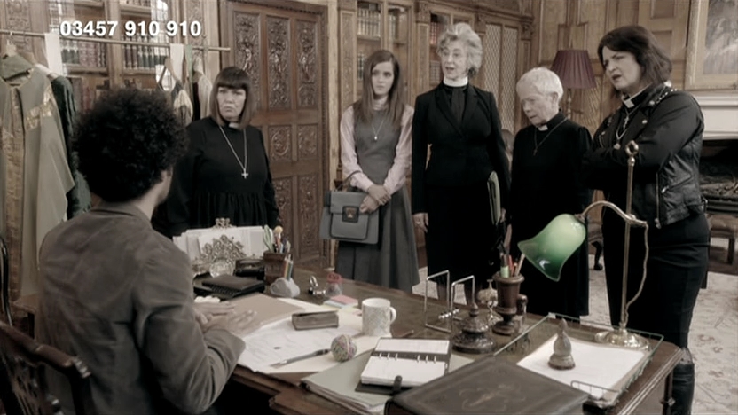 EmmaWatsonFan_dot_nl-TheVicarOfDibley_RedNoseDaySpecial-ComicRelief0186.jpg