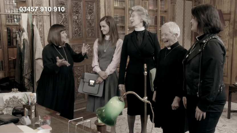 EmmaWatsonFan_dot_nl-TheVicarOfDibley_RedNoseDaySpecial-ComicRelief0193.jpg